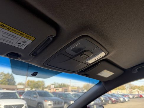 Used 2015 Hyundai Tucson SE image 25