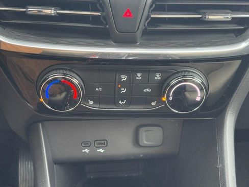 Used 2024 Buick Encore GX Sport Touring w/ Comfort Package FWD image 22