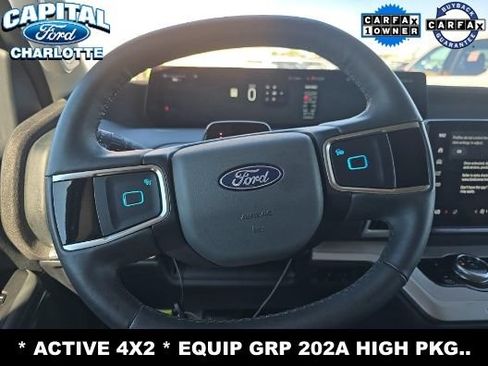 Used 2025 Ford Expedition Active RWD image 16