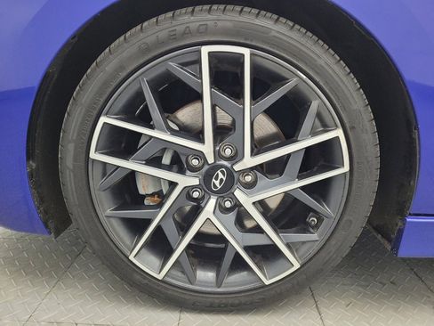 Used 2020 Hyundai Elantra Sport w/ Premium Package 02 FWD image 31