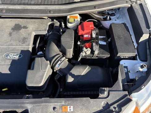 Used 2013 Ford Explorer XLT image 41