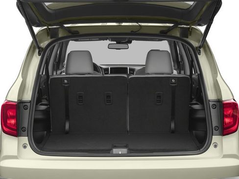 Used 2017 Honda Pilot Touring image 12