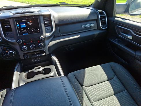 Used 2023 RAM 1500 Big Horn AWD/4WD image 17