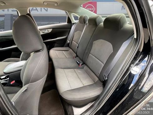 Used 2023 Kia Forte LXS FWD image 22