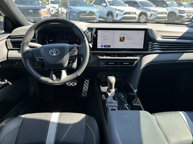 Used 2026 Toyota Camry SE w/ Multimedia Upgrade Package FWD image 15