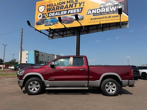 Used 2019 RAM 1500 Laramie AWD/4WD image 2