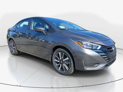 New 2025 Nissan Versa SV w/ Trunk Package