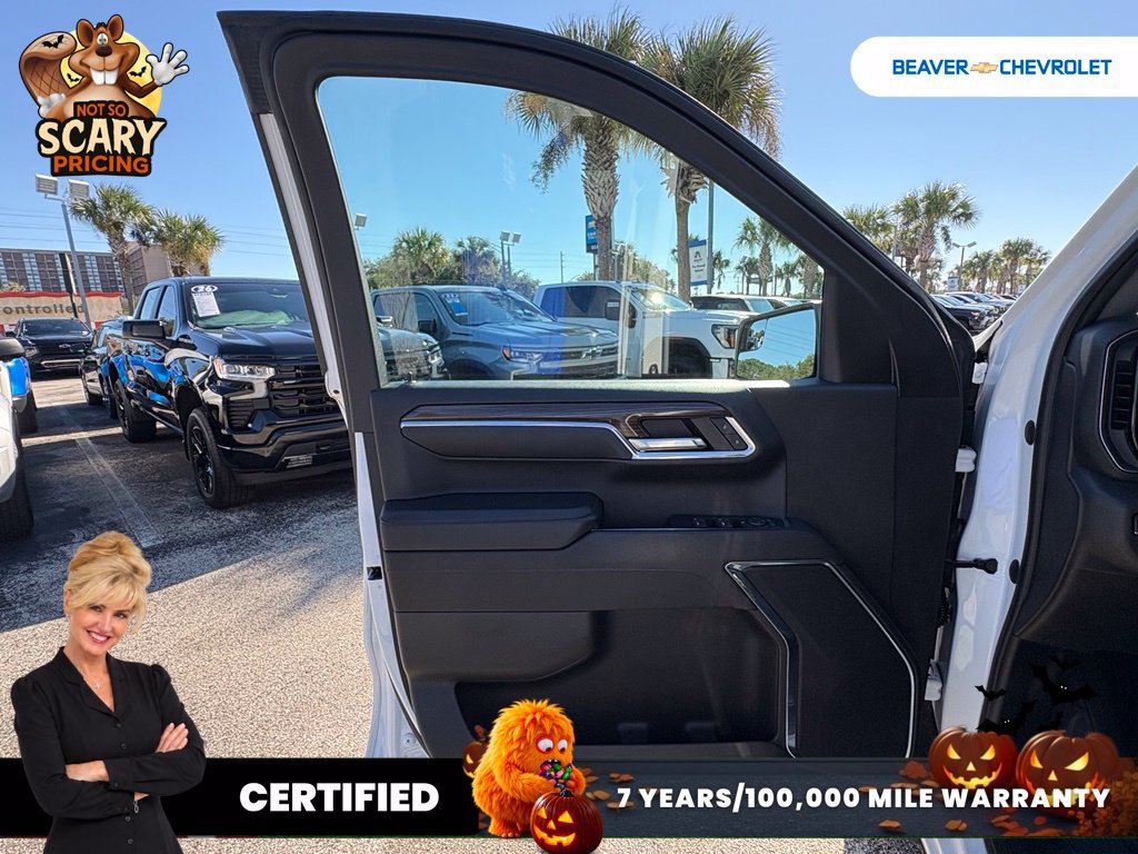 Used 2023 Chevrolet Silverado 1500 RST AWD/4WD image 32