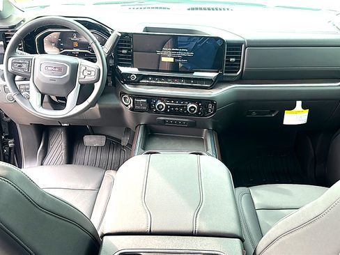 New 2025 GMC Sierra 2500 SLT w/ Texas SLT Premium Package image 20