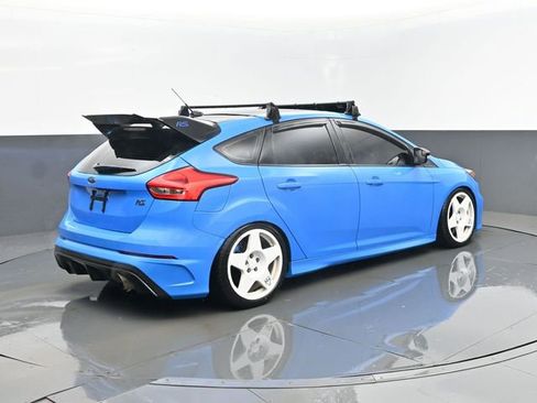 Used 2018 Ford Focus RS image 23