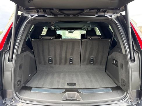 Certified 2023 Cadillac Escalade Sport Platinum image 15