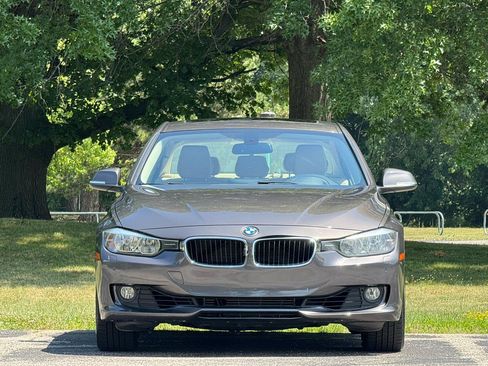 Used 2013 BMW 328i xDrive Sedan AWD/4WD image 12