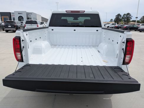 Used 2026 GMC Sierra 1500 Pro w/ Graphite Edition image 7