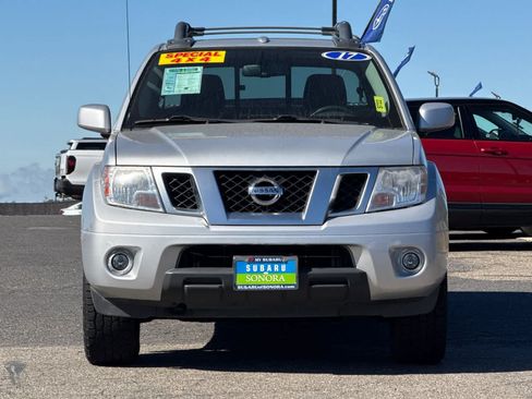 Used 2017 Nissan Frontier PRO-4X w/ Pro-4x Luxury Package AWD/4WD image 9