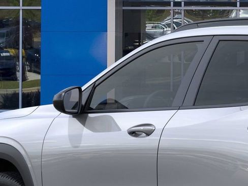 New 2026 Chevrolet Trax RS image 12