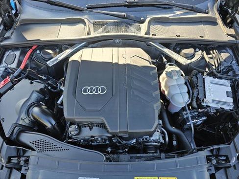 Used 2021 Audi A4 2.0T Premium w/ Convenience Package image 8