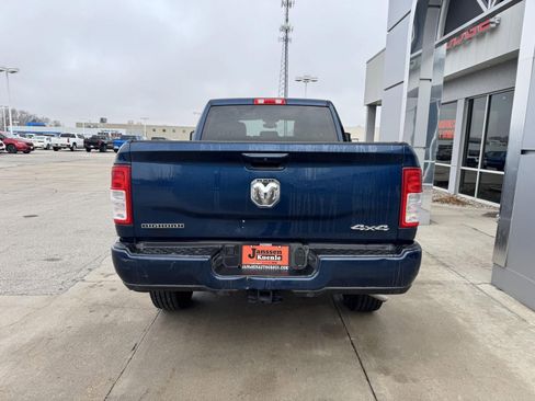 Used 2024 RAM 2500 Big Horn w/ Sport Appearance Package image 6