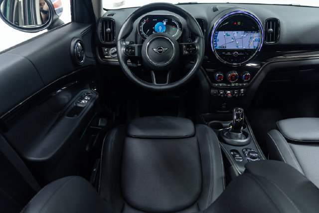 Used 2024 MINI Cooper Countryman S AWD/4WD image 3