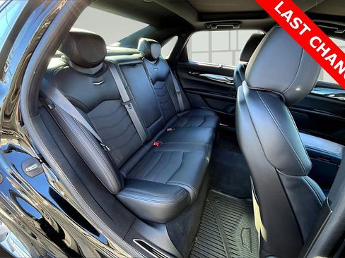 Used 2018 Cadillac CT6 Luxury image 27