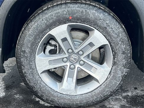 New 2025 Honda Pilot EX-L image 8