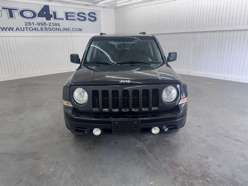 Used 2016 Jeep Patriot Sport w/ Power Value Group image 2