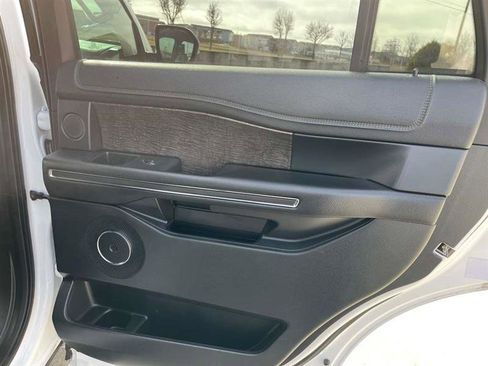 Used 2019 Ford Expedition Limited w/ Equipment Group 301A image 42