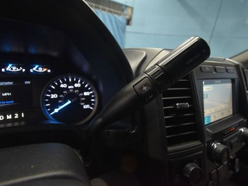 Used 2019 Ford F250 XL w/ STX Appearance Package image 14