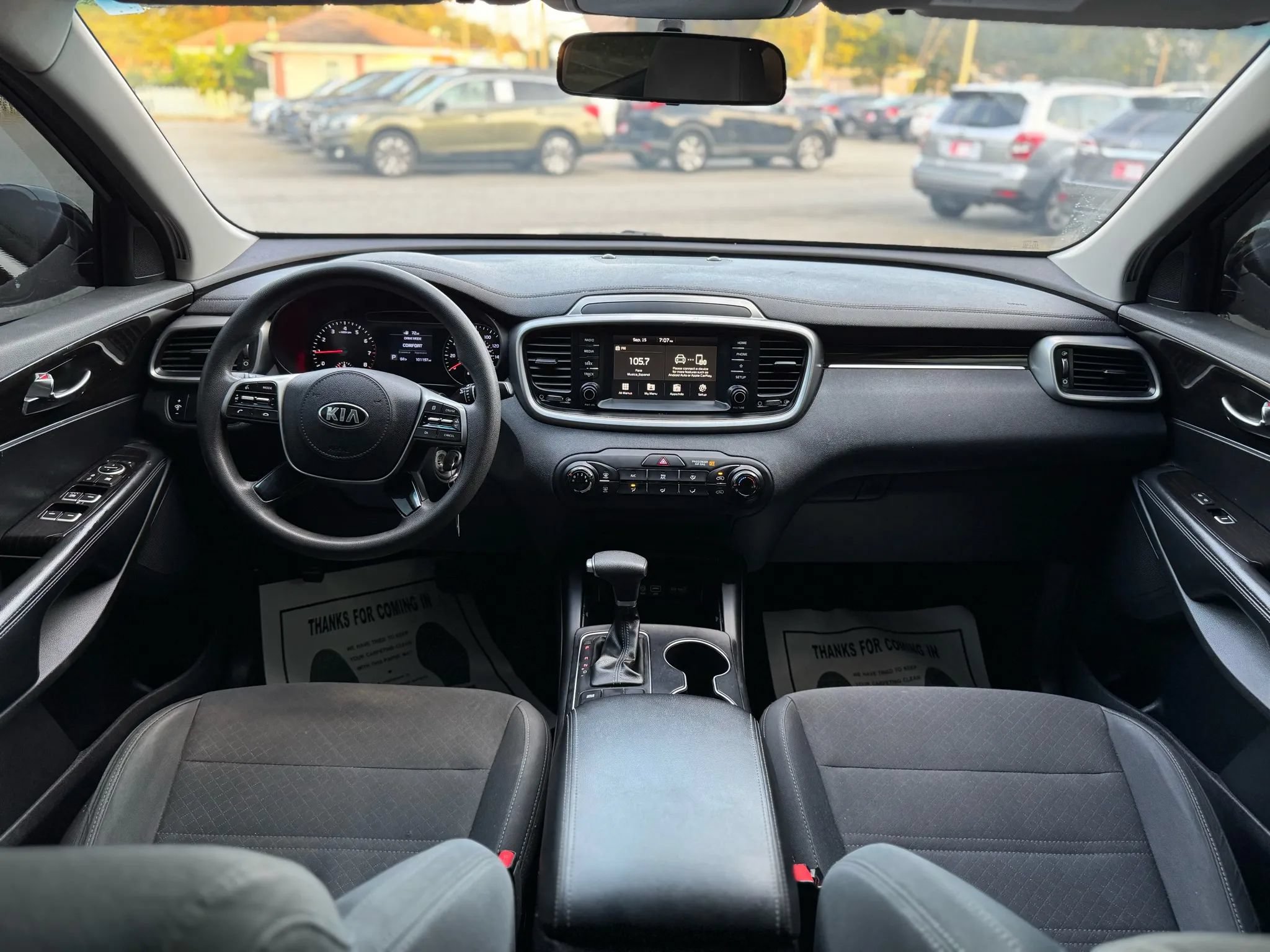 Used 2019 Kia Sorento L FWD image 16