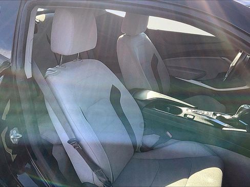Used 2016 Chevrolet Camaro LT image 7