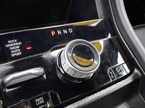 Used 2024 Jeep Grand Cherokee Limited 4xe AWD/4WD image 16