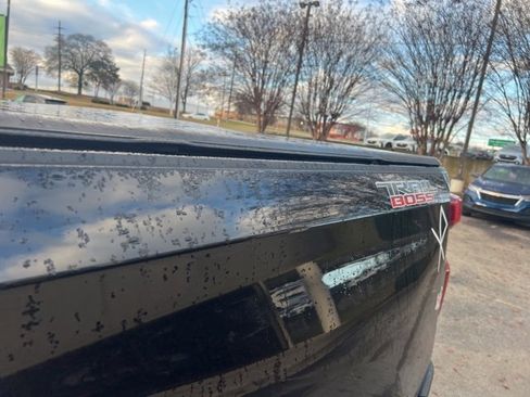 Used 2019 Chevrolet Silverado 1500 Custom Trail Boss w/ Custom Convenience Package image 12