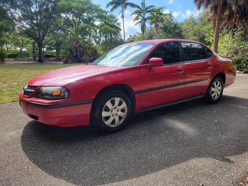 Used 2003 Chevrolet Impala w/ Preferred Equipment Group image 3