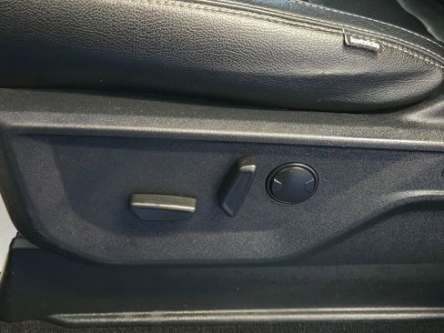 Used 2022 Ford F150 XLT w/ Equipment Group 302A High image 10