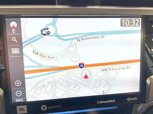 Used 2021 Toyota 4Runner Limited image 16