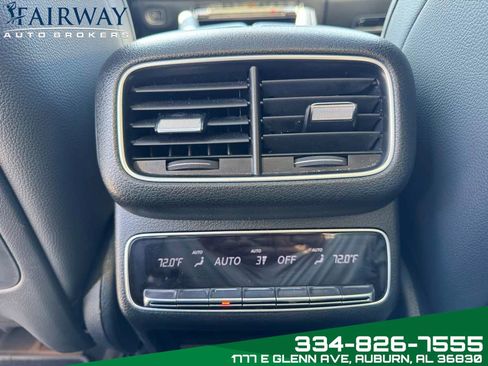 Used 2025 Mercedes-Benz GLS 450 4MATIC image 27