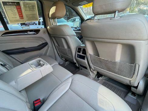 Used 2014 Mercedes-Benz ML 350 4MATIC image 25