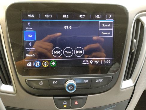 Used 2024 Chevrolet Malibu LS w/ Driver Confidence Package FWD image 25