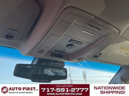 Used 2019 Chevrolet Suburban LT AWD/4WD image 27