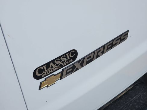 New 2025 Chevrolet Express 2500 WT w/ Driver Convenience Package image 8