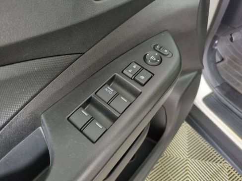 Used 2016 Honda CR-V SE image 13