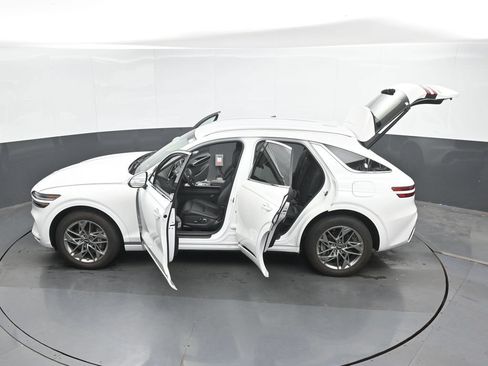 Used 2025 Genesis GV70 2.5T AWD/4WD image 53
