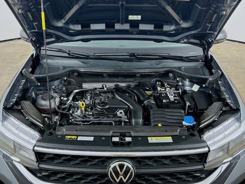 Certified 2023 Volkswagen Taos S FWD image 27