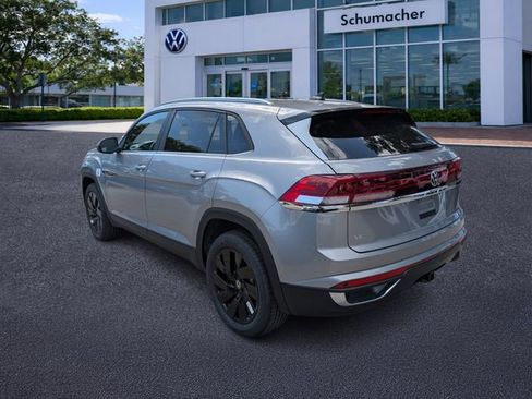 New 2026 Volkswagen Atlas Cross Sport SE FWD image 5