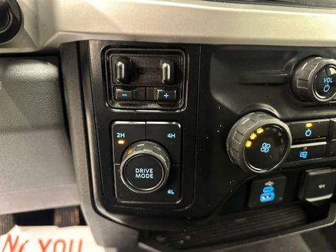 Used 2024 Ford F250 XLT image 29