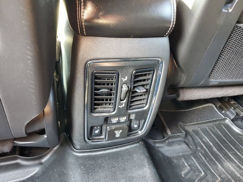 Used 2021 Jeep Grand Cherokee Limited w/ Quick Order Package 28K 80th AWD/4WD image 16