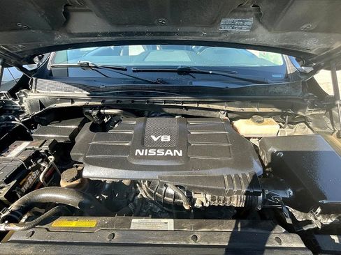 Used 2017 Nissan Titan PRO-4X image 29
