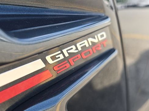 Used 2019 Chevrolet Corvette Grand Sport RWD image 9