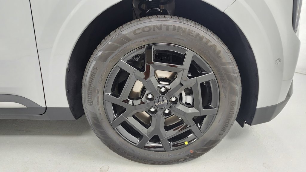 New 2027 Kia Carnival SX w/ Dark Edition Package FWD image 9