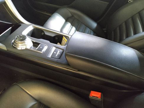 Used 2020 Ford Fusion SEL FWD image 26