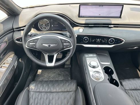Used 2025 Genesis GV70 3.5T Sport w/ Sport Advanced Package AWD/4WD image 26